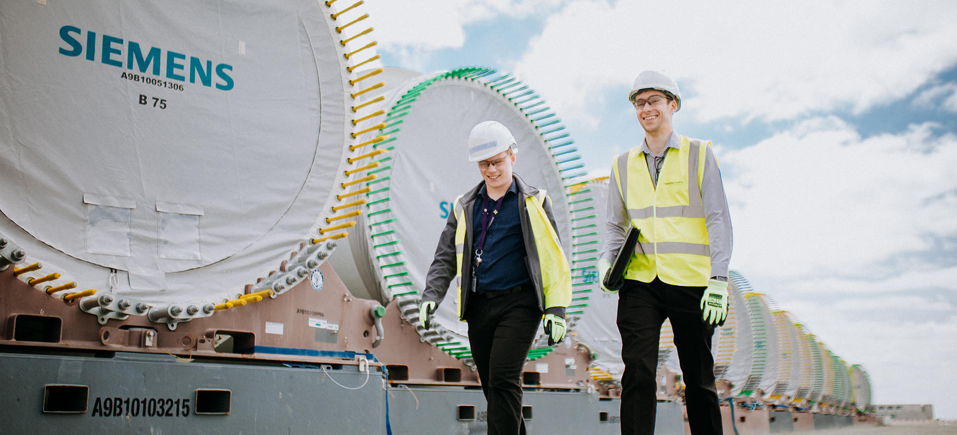 HUBS Josh Morablanco and Sam Fenton at Siemens Gamesa 02