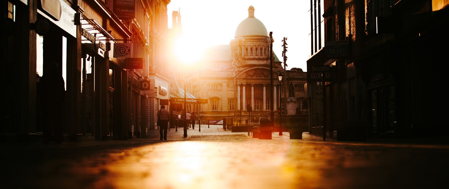 Hull City Hall from Whitefriargate