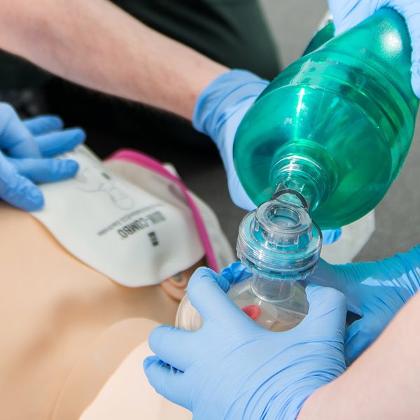 Paramedic Science Students Resuscitation 1900x800