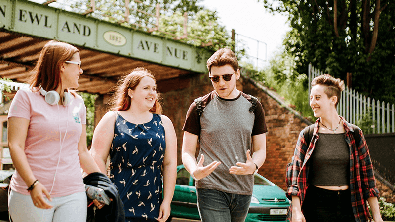 Students on Newland Avenue