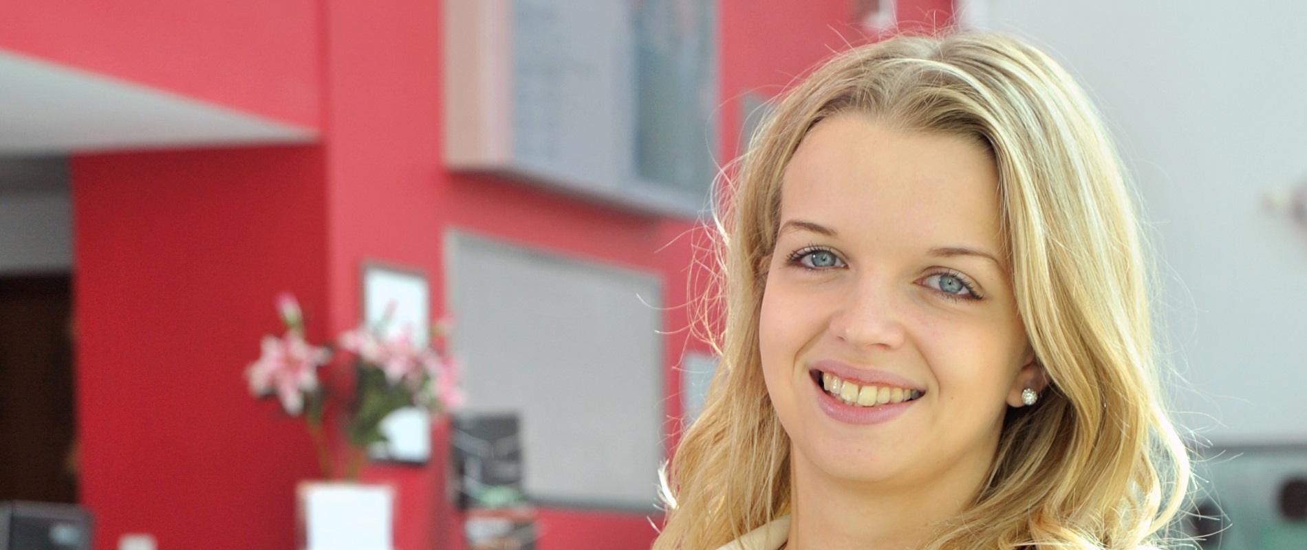 Sarah Tunnard Marketing and Advertising UOH_8106a