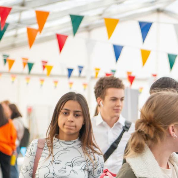 WelcomeFest societies and volutneering fair