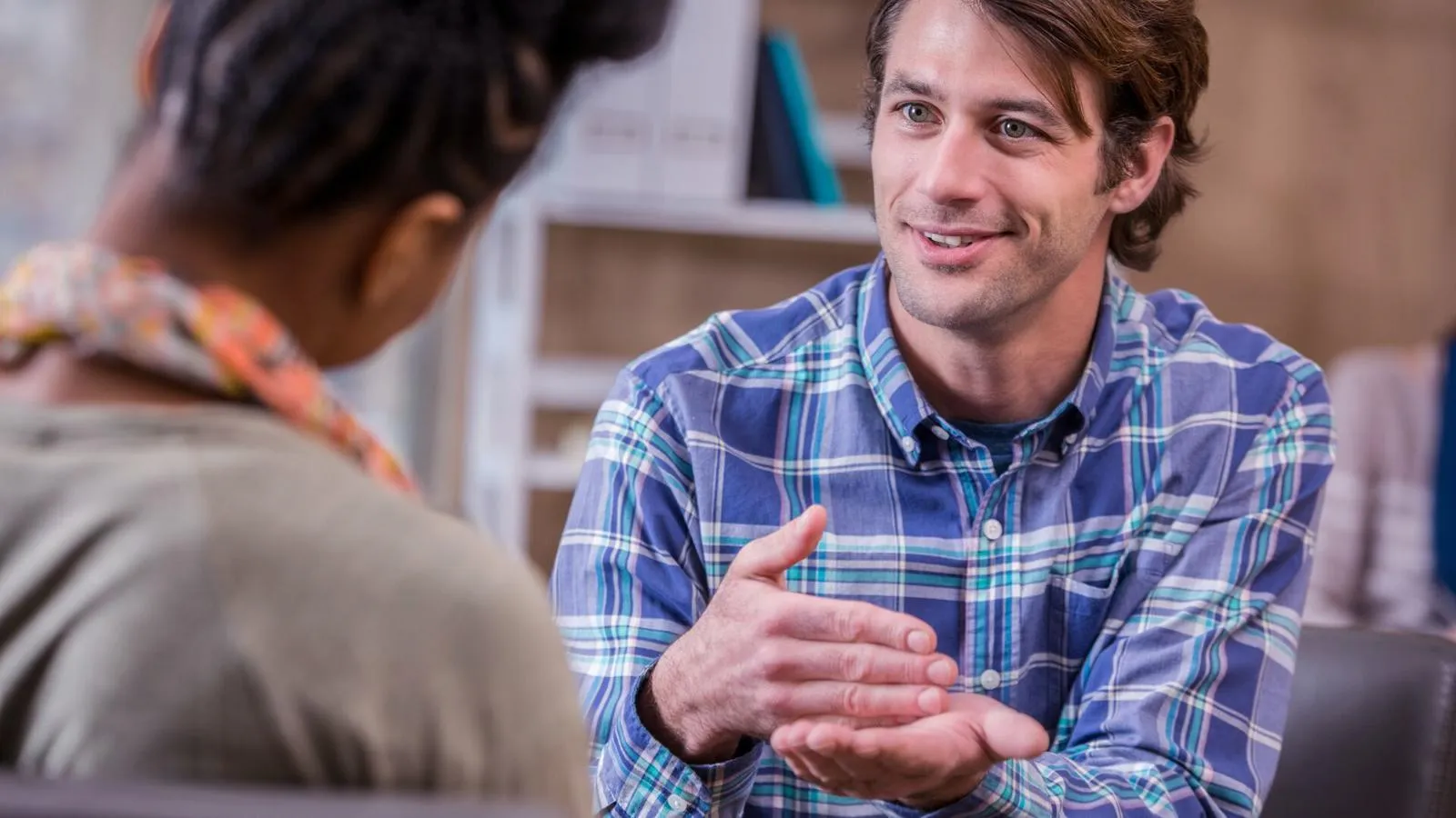 A student talks to a school counsellor