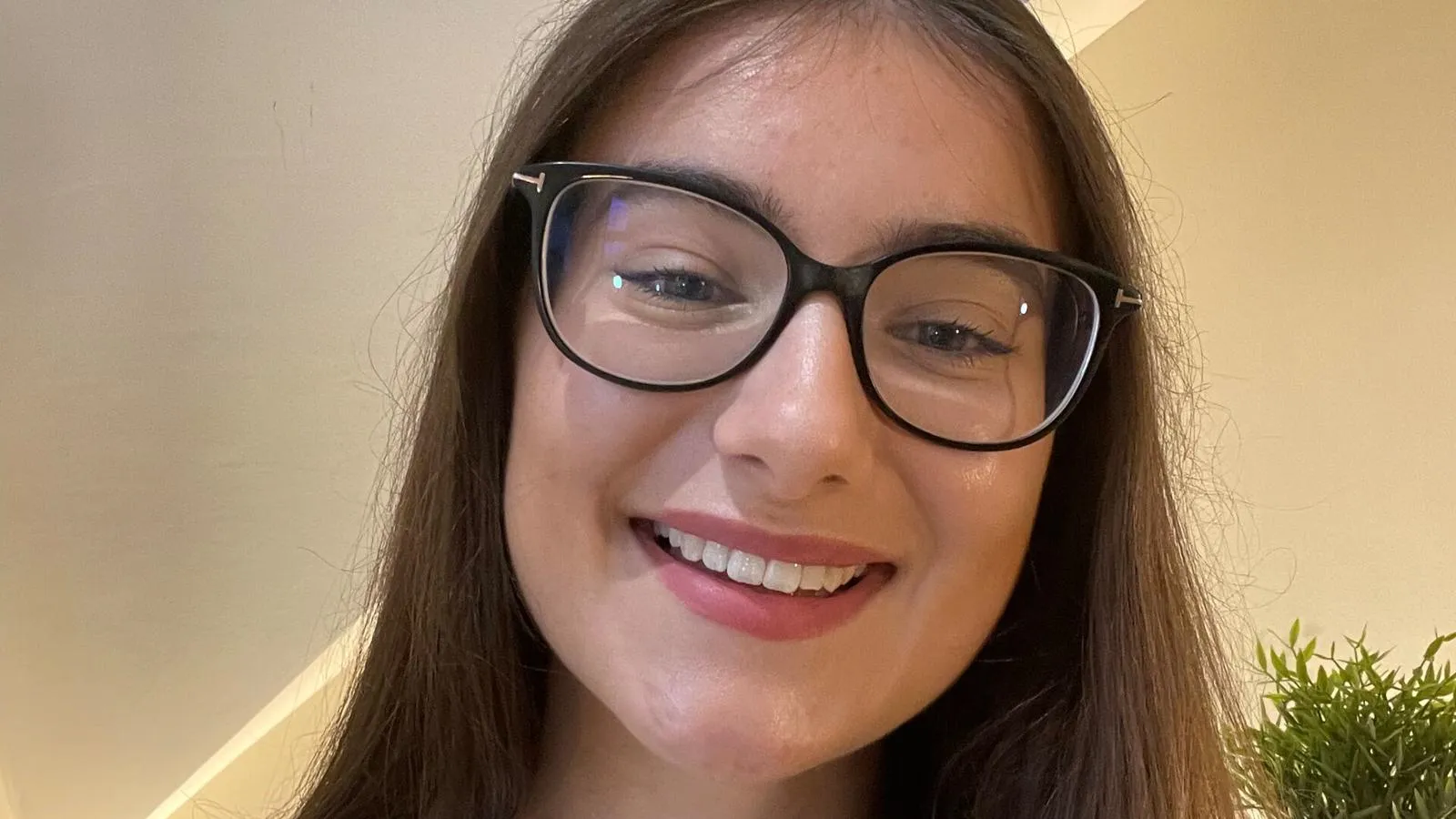 Rose Thorley business student selfie