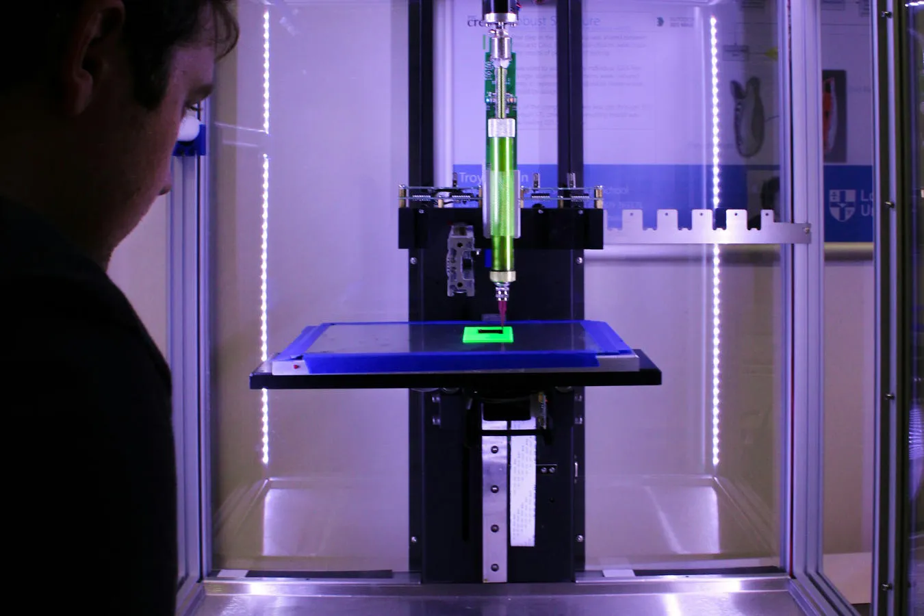3D printing equipment