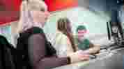 Web Full Screen-FACE - Digital Design PC Lab - UNI_9866