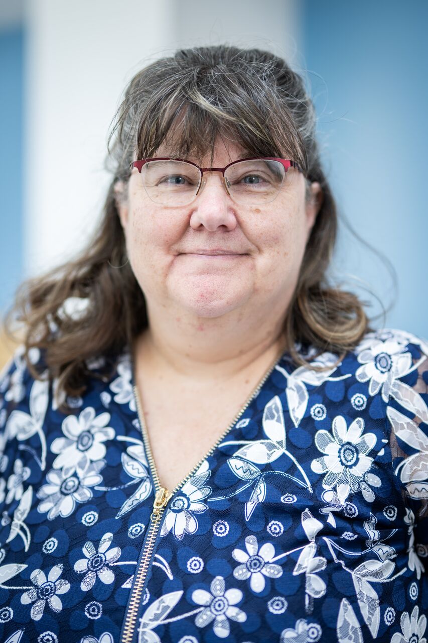 A profile picture of Dr Barbara Guinn