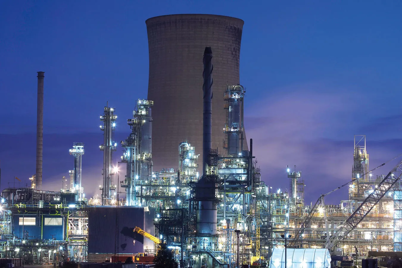 A petrochemical processing plant in Saltend at night