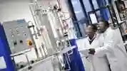 International Students in the Chemical Engineering Lab at the University of Hull