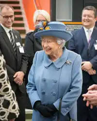 The queen opening the Allam Medical Building