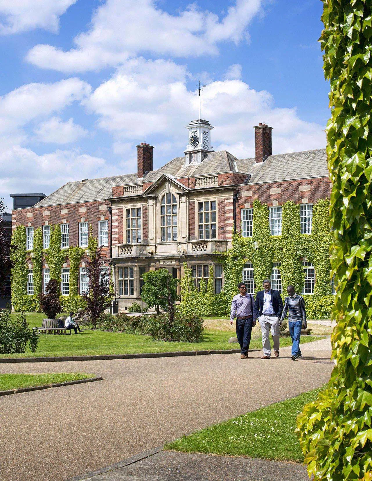 HUBS Derwent Building with International Students