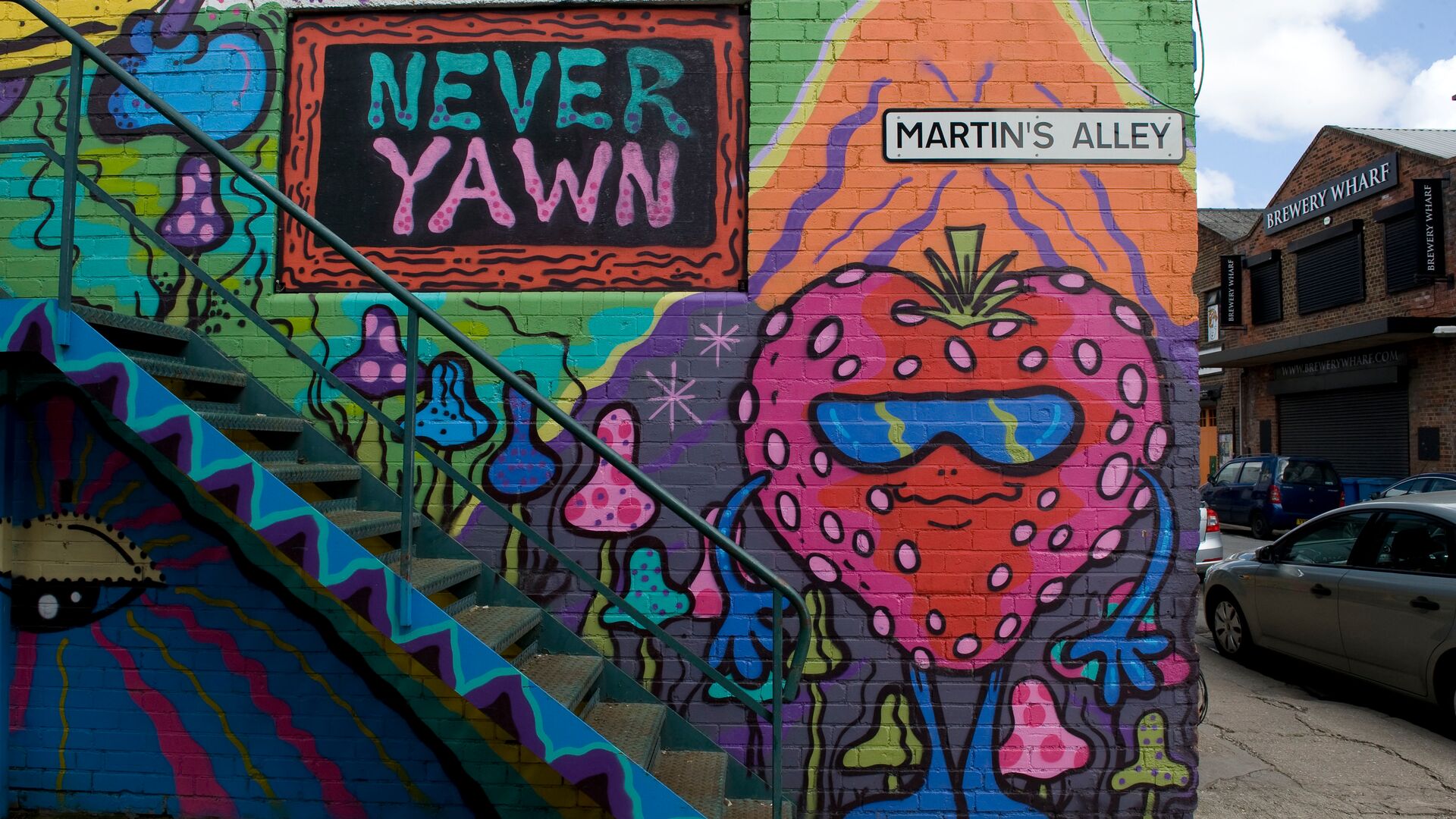 hull fruit market martins yard graffiti