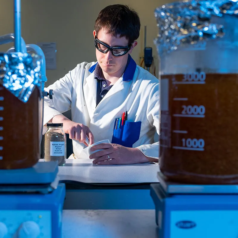 Dr Martin Taylor preparing a sample in the chemical engineering lab