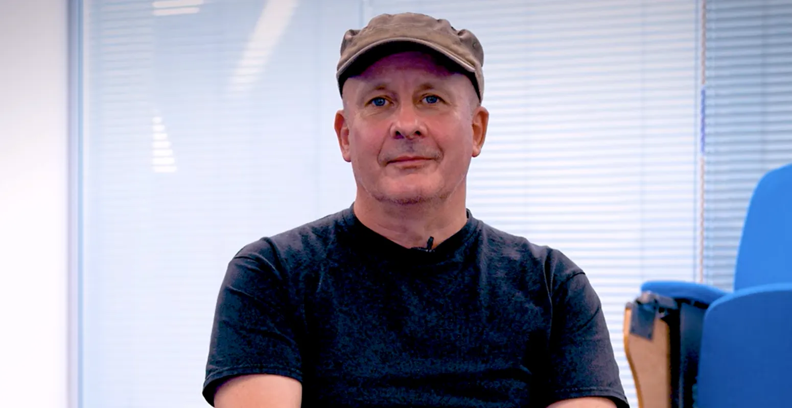 Professor Robert Knell