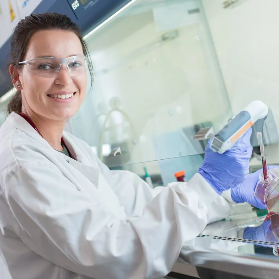 Biomedical Sciences student in a laboratory at the University of Hull