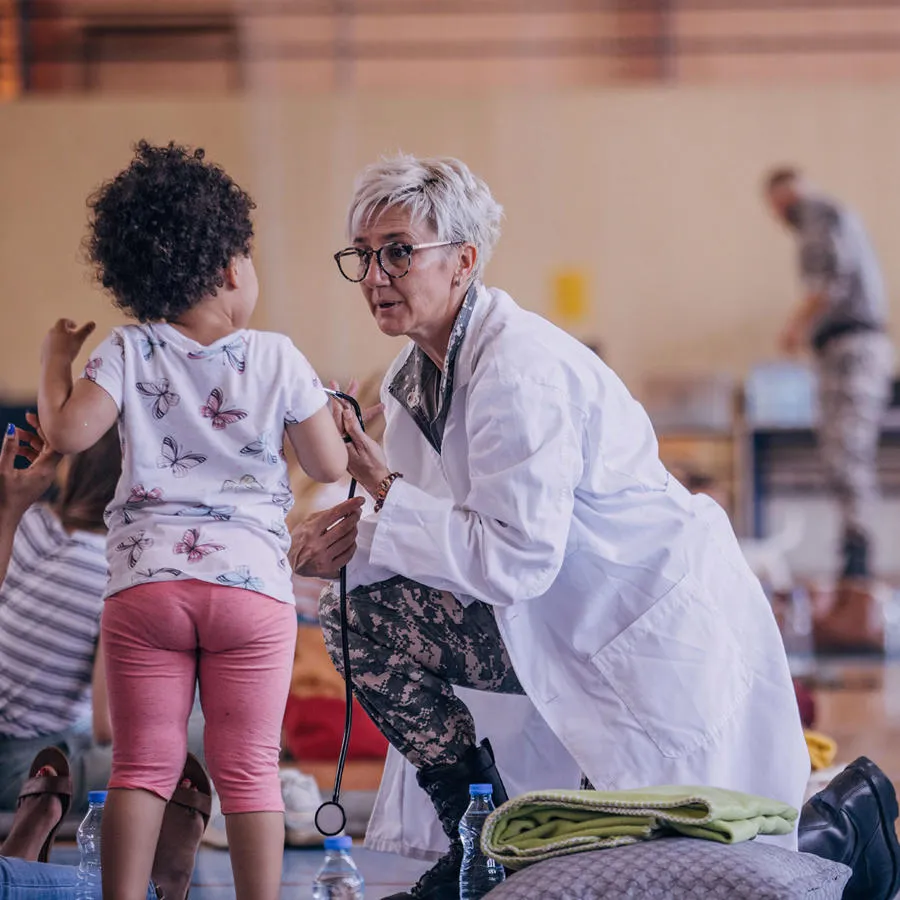 Student treats child patient