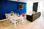 Kitchen Table Seating & Social Area