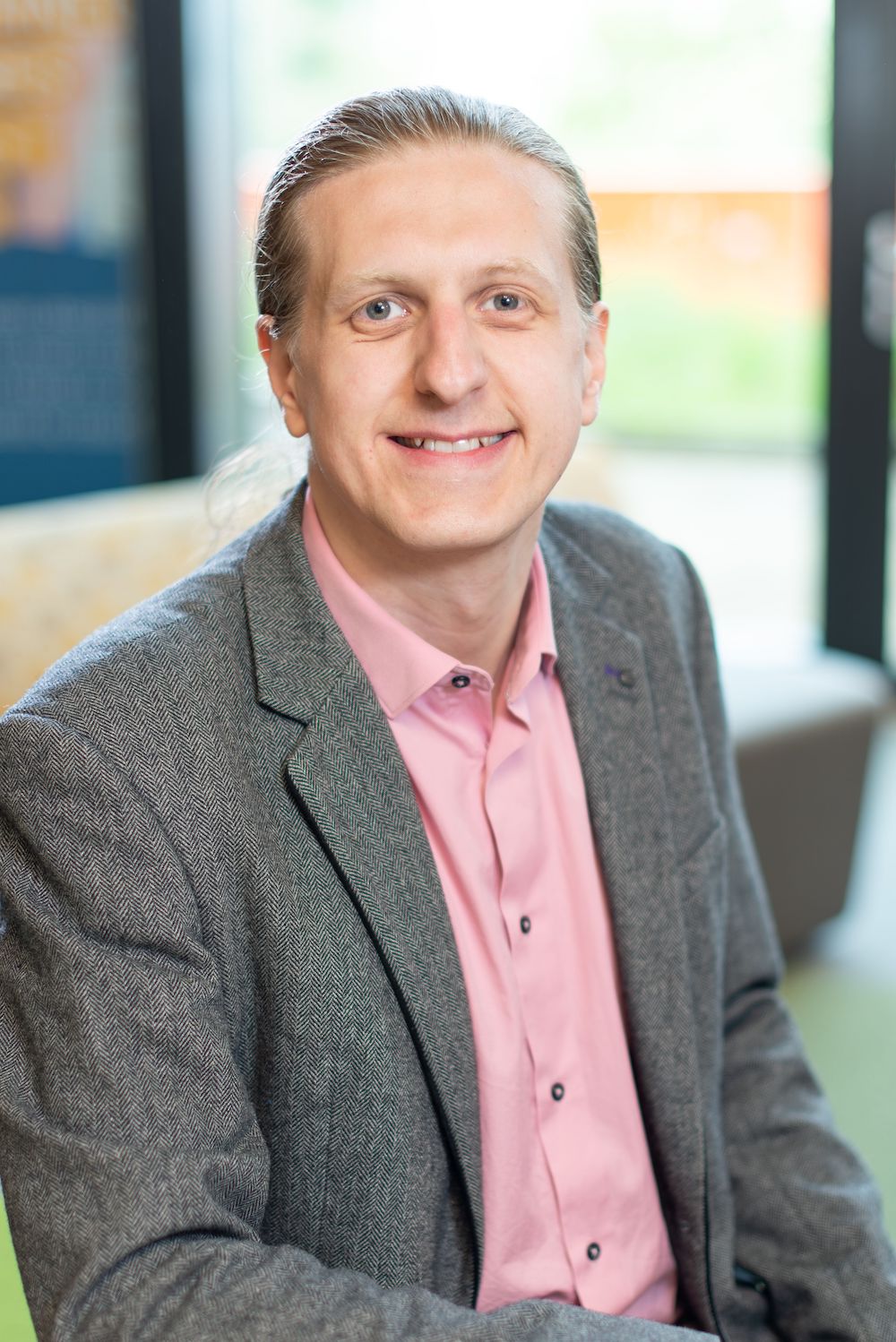 Dr John Dixon
