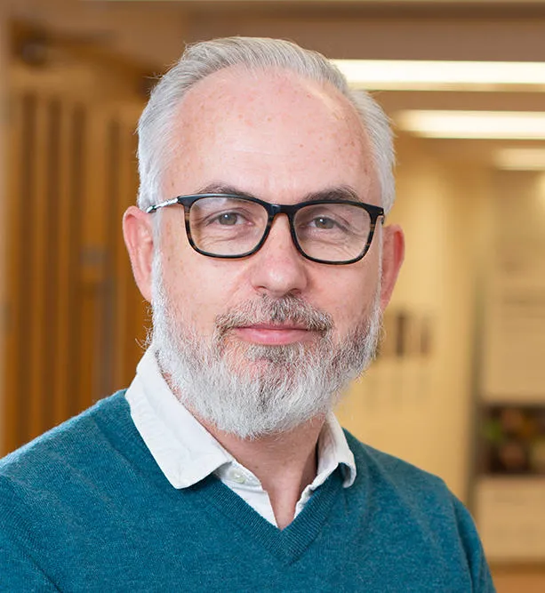 Dr Barnaby Haran