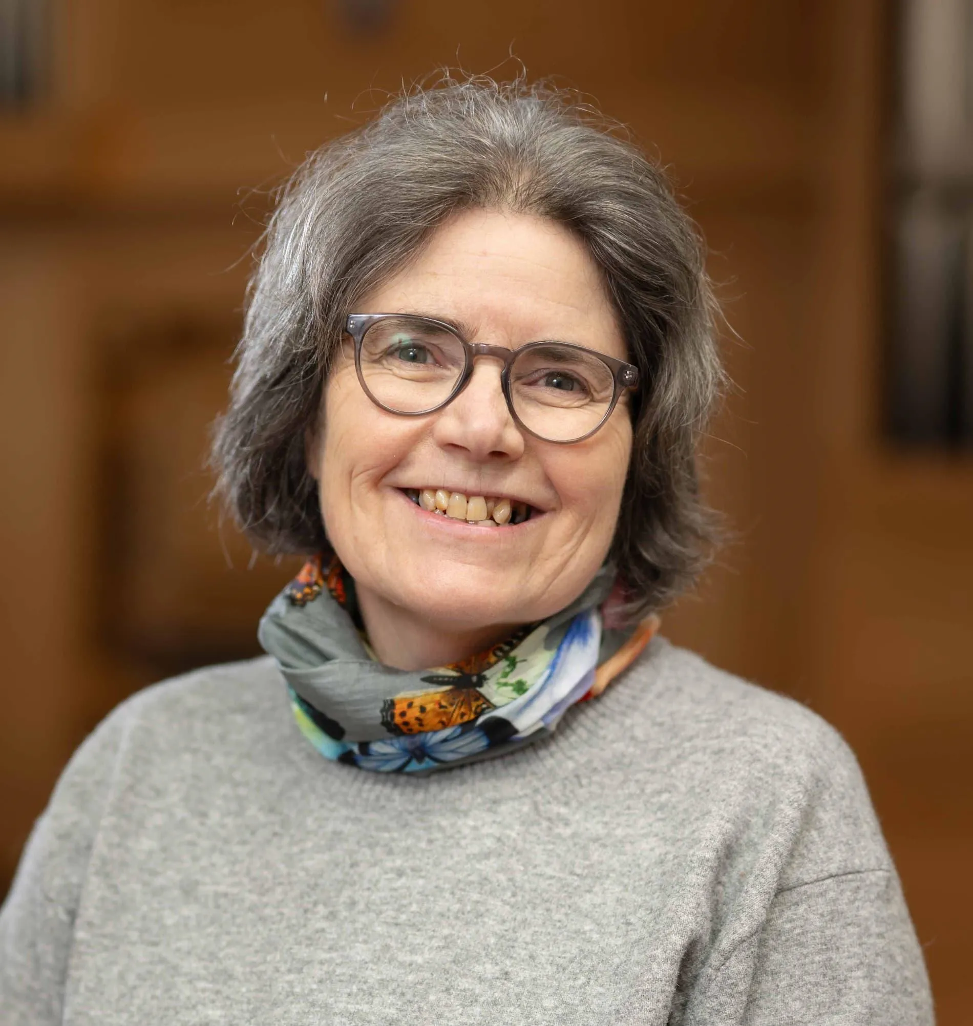 Dr Caroline Gibby