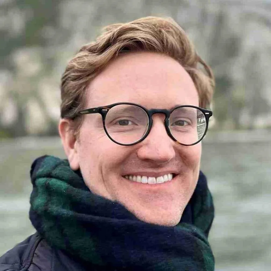 Dr Blake Morton