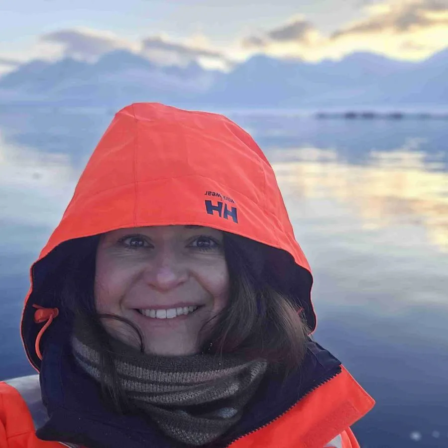 Dr Charlotte Hopkins - Marine Biology