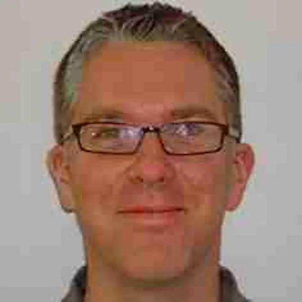 Dr Christopher Clarke