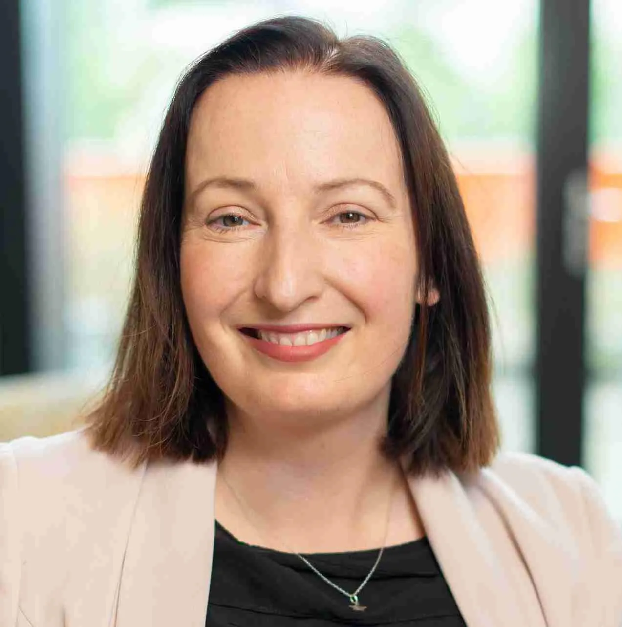 Dr Elizabeth Monaghan