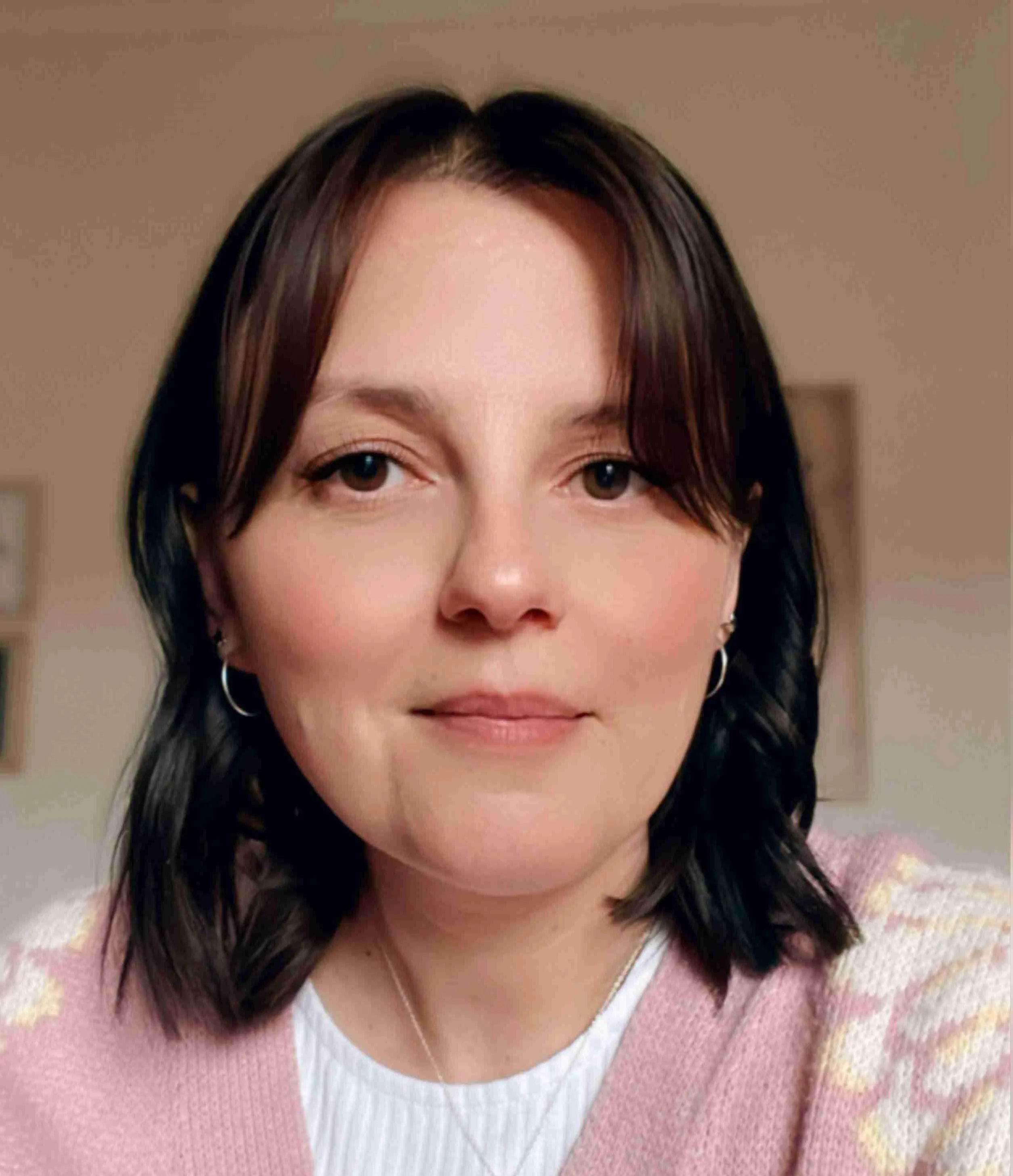 Dr Laura Broughton