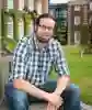 Dr Gareth Few