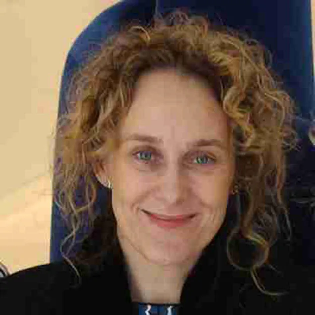 Mrs Alison Price-Moir