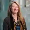 Dr Annette Schlosser