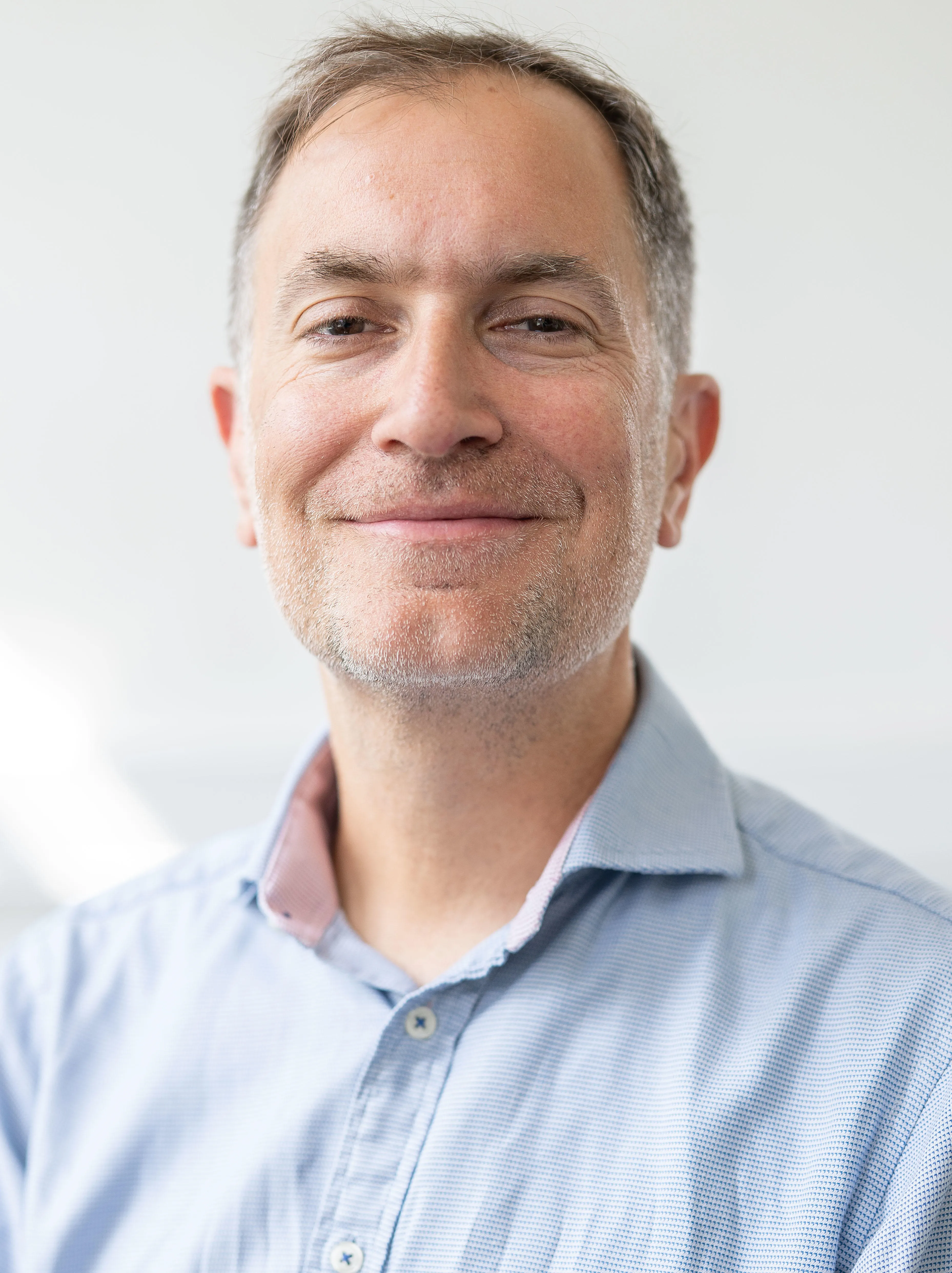 Dr Chris Ince