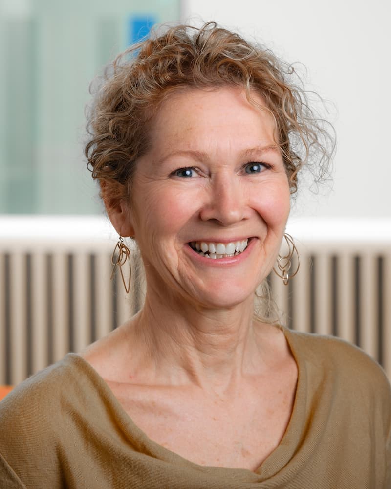 Professor Lesley Smith