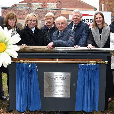 A plaque was unveiled at the site for the £7.2 million research centre which is the result of a partnership between the Daisy Appeal, the University and Hull and East Yorkshire Hospitals.