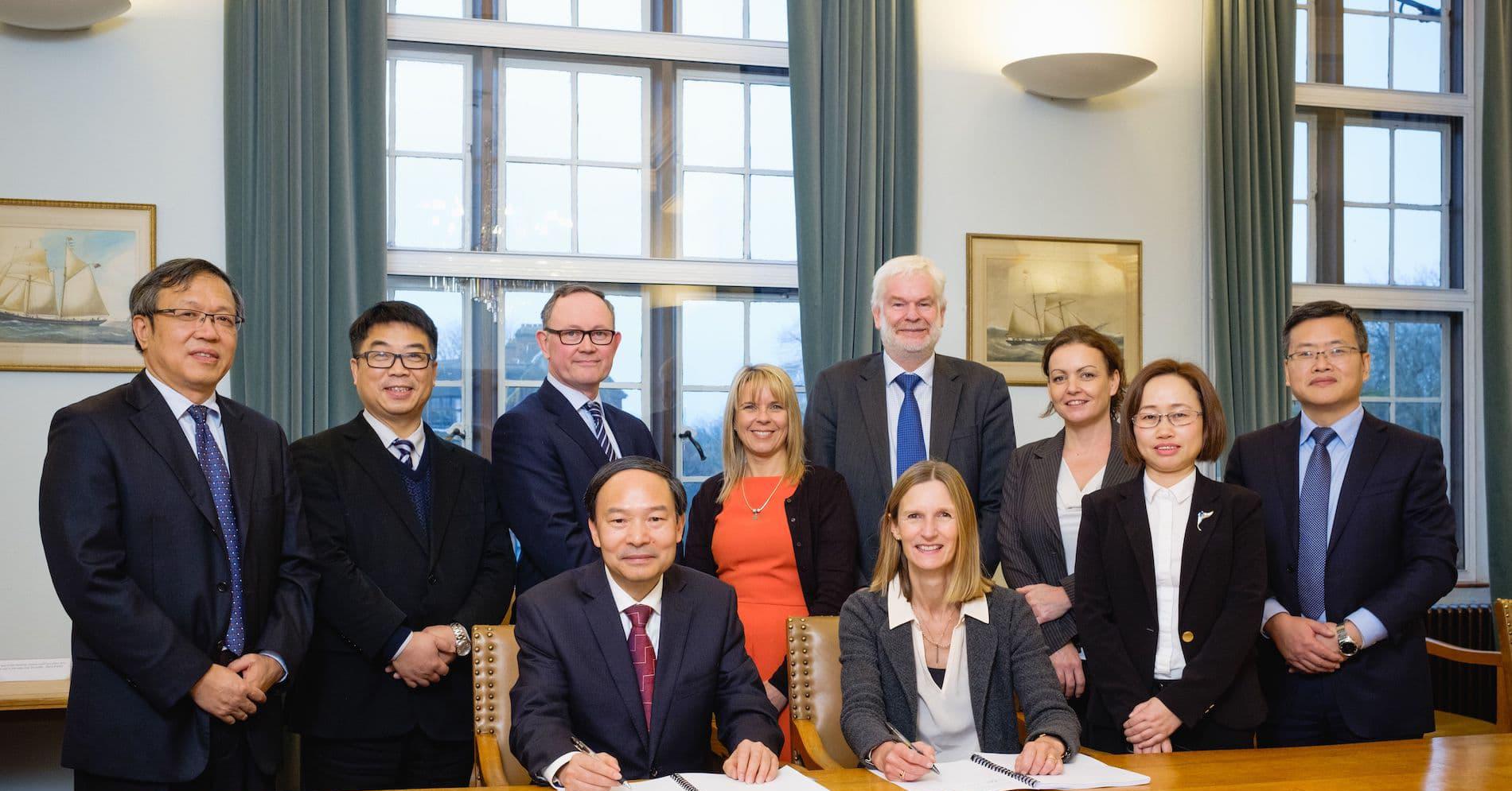 Signing the University of Hull China partnership