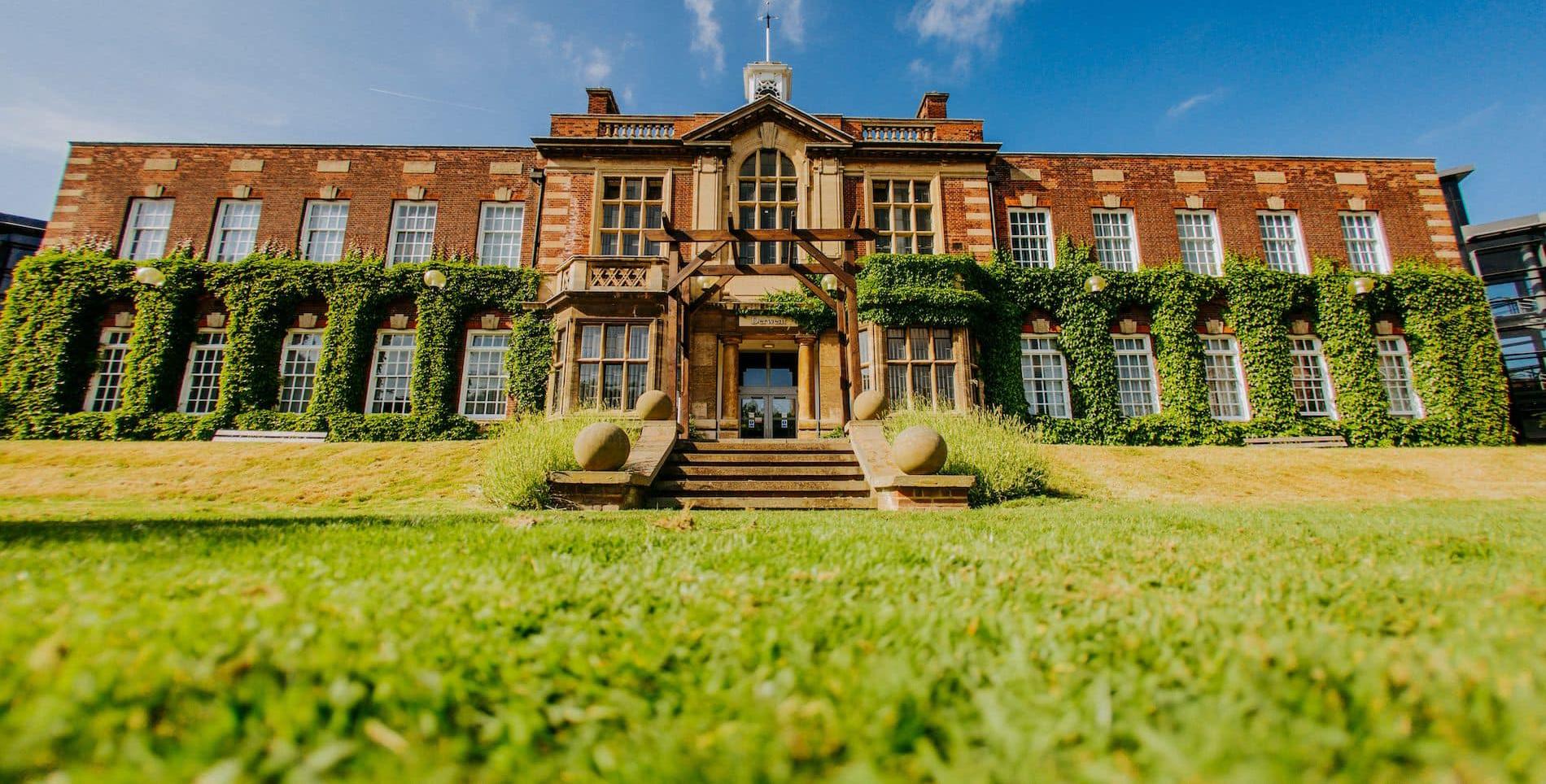 Derwent Building at Hull University Business School