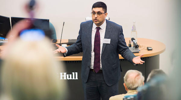 Dr Haseeb Shabbir