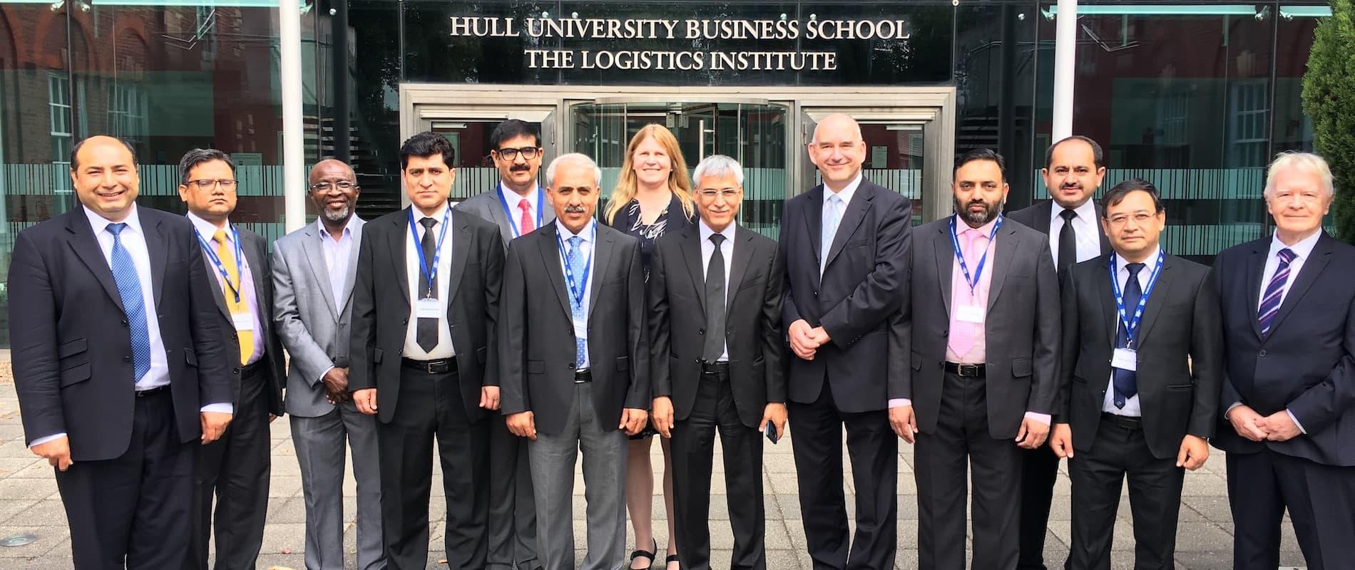 pakistan-judges-come-to-university-of-hull