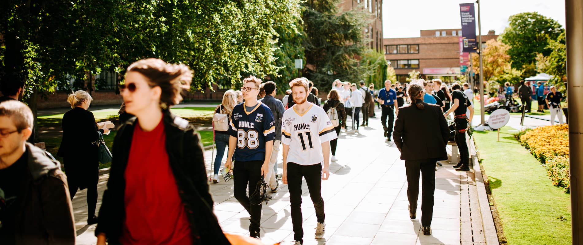 Students on the University of Hull campus