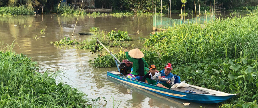 eei-vietnam-mekong-family
